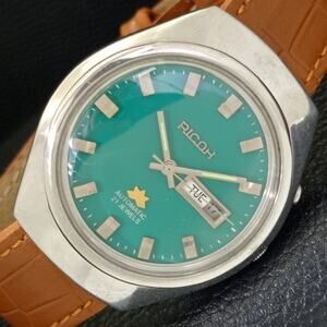 Vintage 1991 Ricoh Automatic Mens Silver Watch W/daydate & Green accents